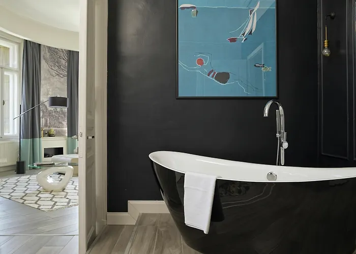 7seasons Central Aparthotel