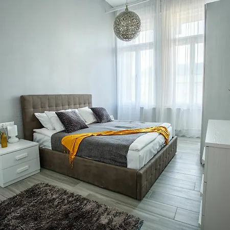 7seasons Central 3* Budapest