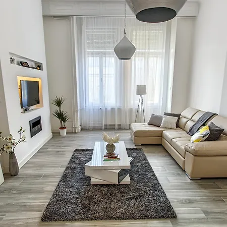 7seasons Central Budapest